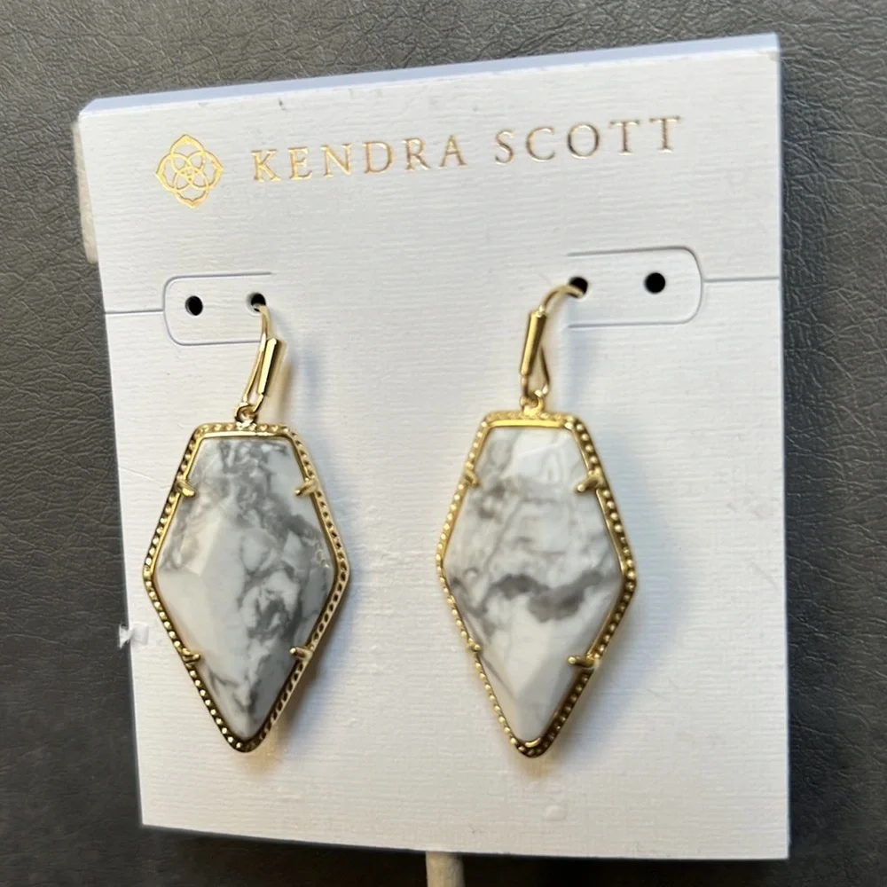 KENDRA SCOTT Framed Tessa Drop Earrings in White Howlite NWT 80$